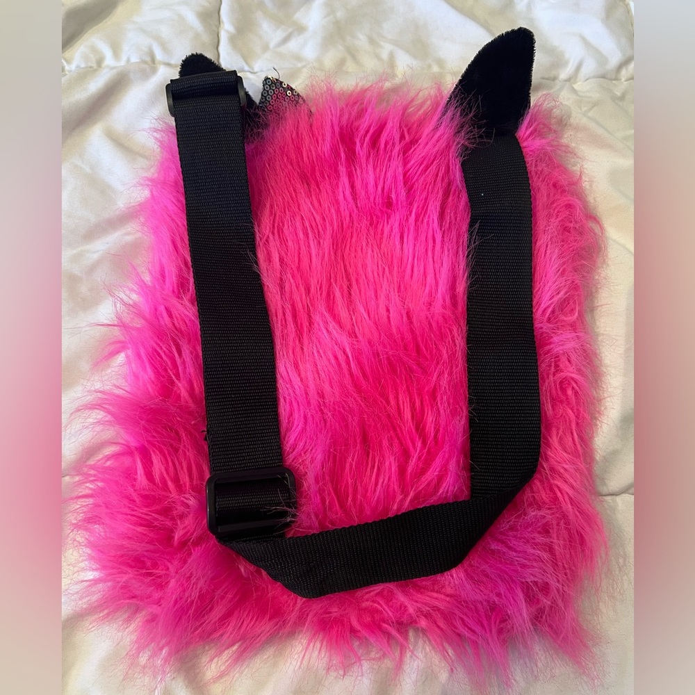 Justice furry monster crossbody kids tote bag, pink - Picture 3 of 7